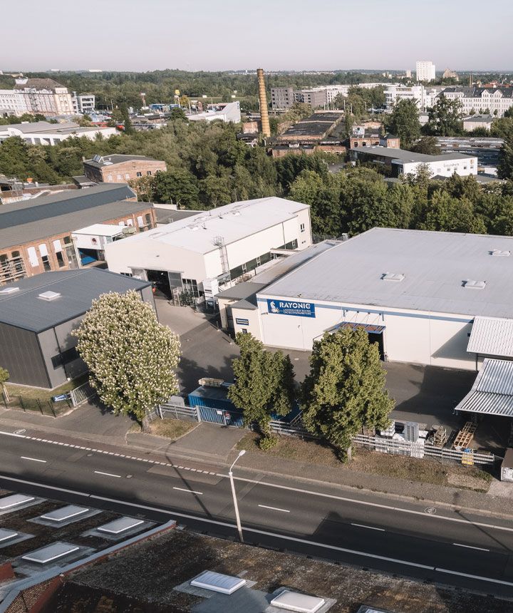 Luftaufnahme Rayonic Laserschneidtechnik GmbH